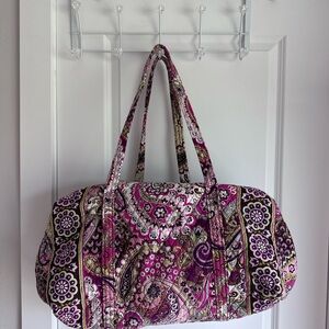 Vera Bradley Large Original Duffel Bag – Very Berry Paisley #063 (2010)